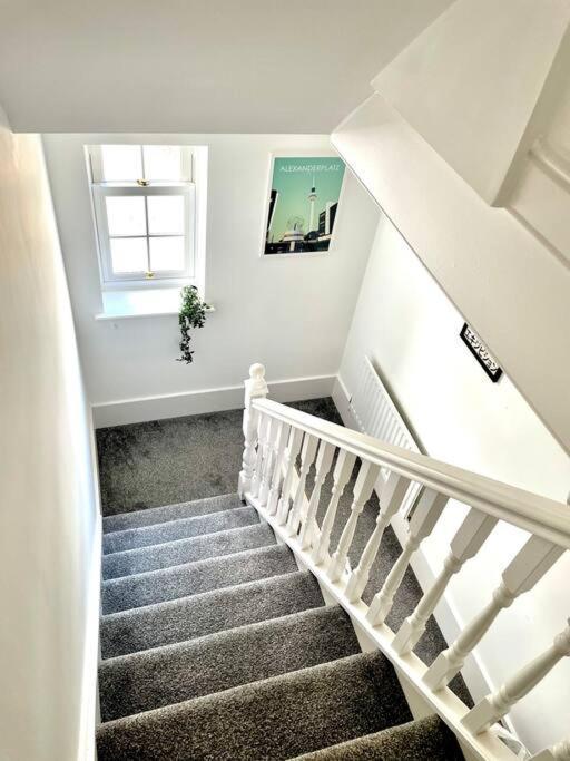 High-End 2 Bed Maisonette In Beaulieu Park Broomfield  Exterior foto